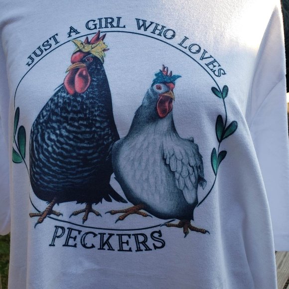 2X Just a girl who loves chickens T-shirt - Picture 4 of 10